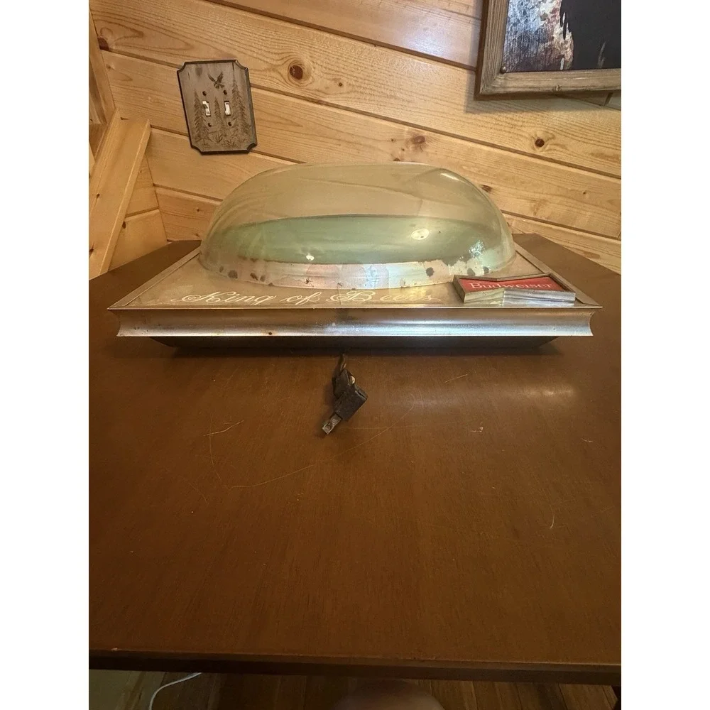 VINTAGE LIGHTED 3D Trout LIGHT BUDWEISER KING OF BEERS SIGN
